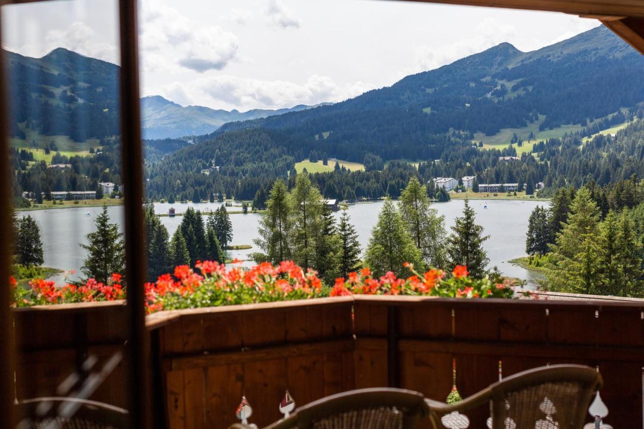 Hotel Waldhaus Am See Valbella Exterior photo